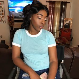 Meet your Posher, Nya